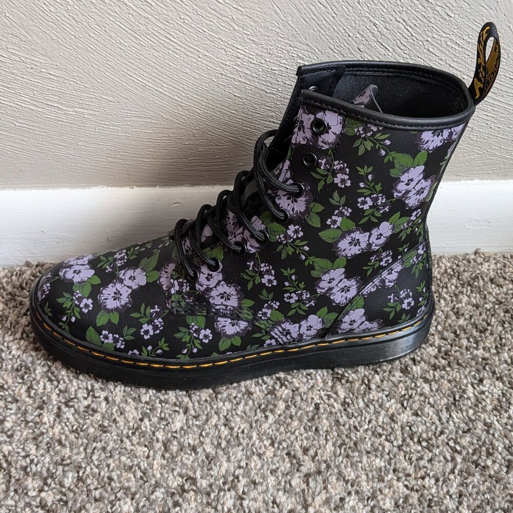 Floral Dr. Martens Zavala Hydro - Picture 7 of 11